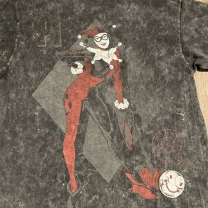 Man Medium Harley Quinn shirt